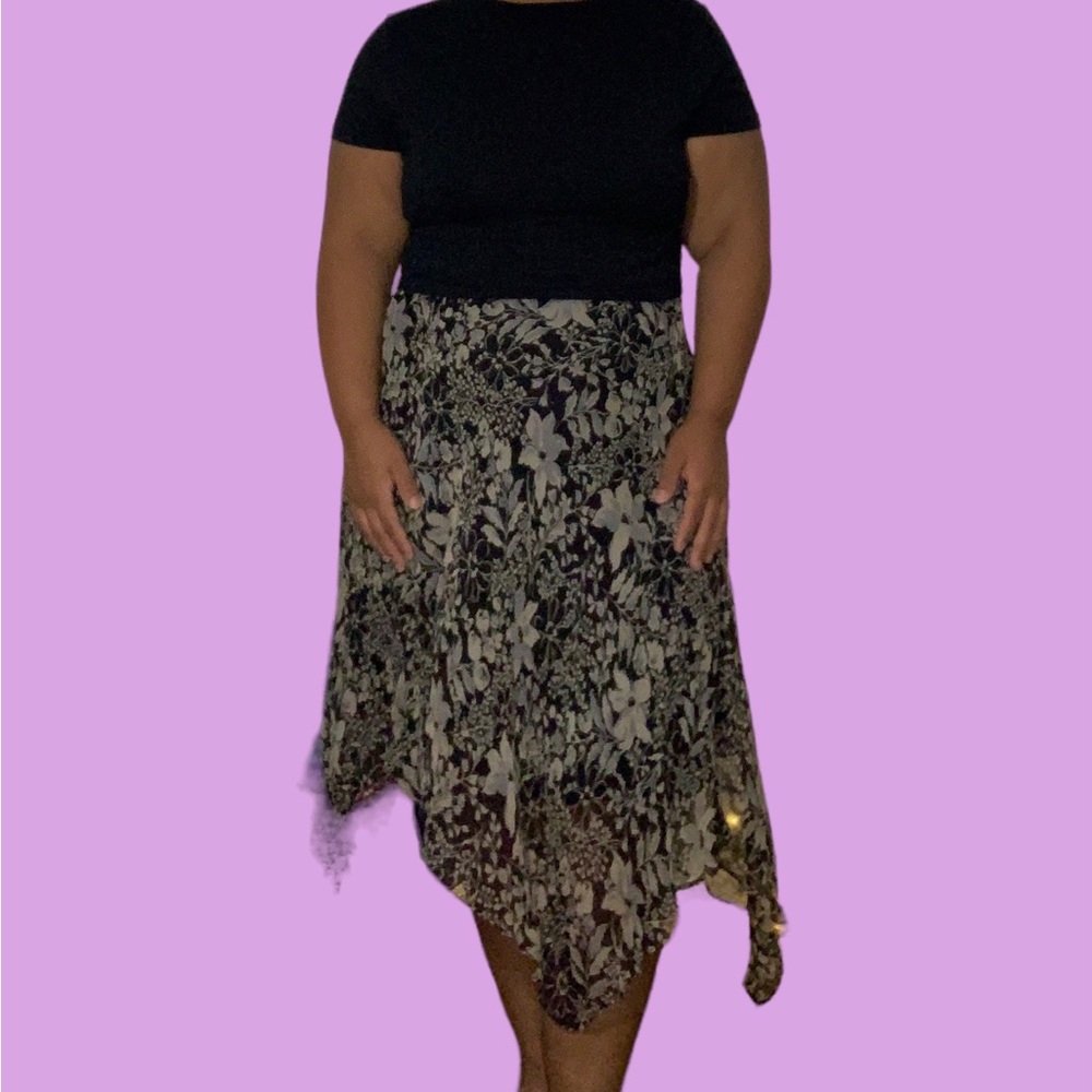 BLACK FLORAL PIXIE SKIRT 🍓✨